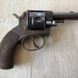 Revolver calibre 450