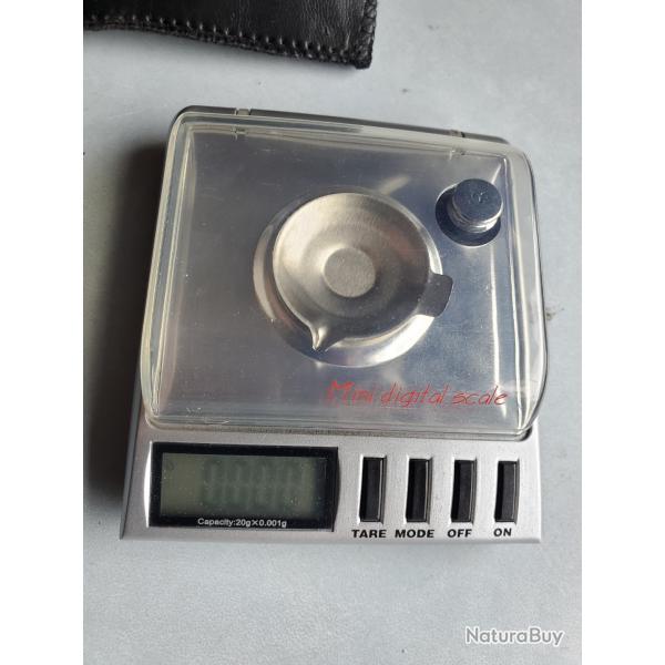 Balance lectronique capacit 20 grammes x0.001g