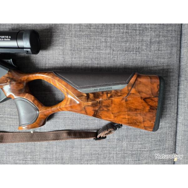 Blaser R8 Succes Bois Cuir Silence calibre 308W