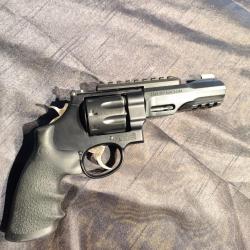 SMITH ET WESSON TRR8