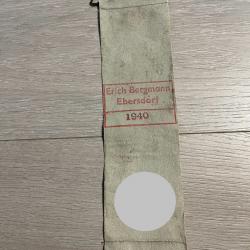 une petite bannière allemande en papier du parti ww2