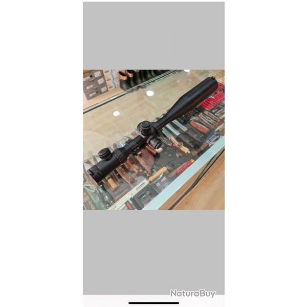 lunette hawke 10-50x60 20xtmx