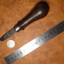 tournevis ancien de 16cm manche bois