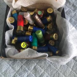 Lot de +  50 cartouches, balles  bourre à jupe différentes marques ,plombs