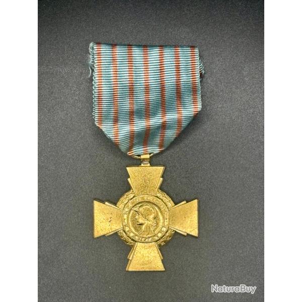 (18.003) Croix du Combattant - Ordonnance