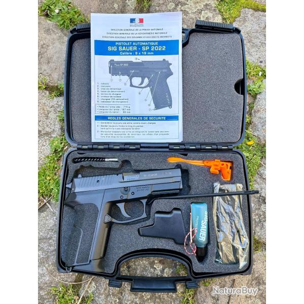 PISTOLET SIG SP2022 calibre 9X19 SIG SAUER force de l'ordre SIG PRO
