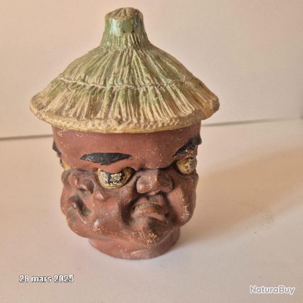 insolite,  pot en  argile, ou terre cuite aux 5 visages diffrents, artisanal