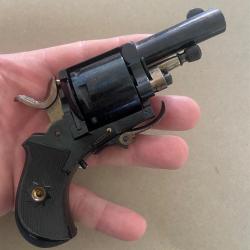 Révolver BRITISH BULLDOG cal.320