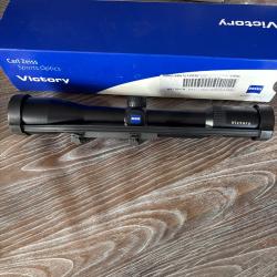 Zeiss victory diavari M 2,5-10x42 avec montage blaser