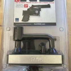 GUN LOCK MURAL