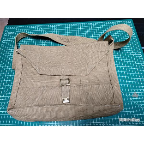 MUSETTE ANGLAISE OFFICIER ? DATES 1943 ET 1941 GRANDE BRETAGNE WW2