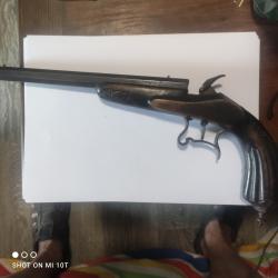 Vend grand pistolet en 6 mm Flaubert manque la petite barre de percussion sur le chien