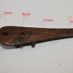 Ancienne Platine pour fusil à identifier Chasse ? Décore Charlot Belge 1777 ? (1)