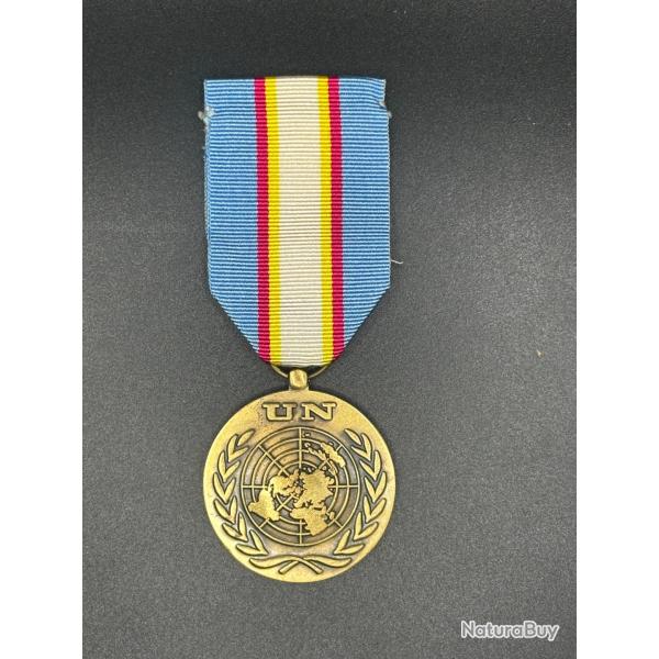 (37.002) Mdaille de l'ONU - Timor oriental unmiset