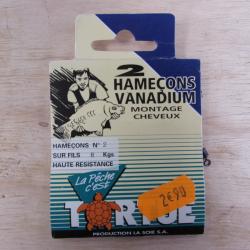 Hameçons n°2 vanadium montage cheveux de marque TORTUE