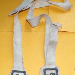 OUTIL MEDICAL : LOT DE 2 GAROTS POUR LE BRAS  , LARGEUR 2,5 CM LONGUEUR 76 CM , TRES BON ETAT  VOIR