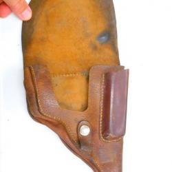 Etui de P.38 en cuir de porc.