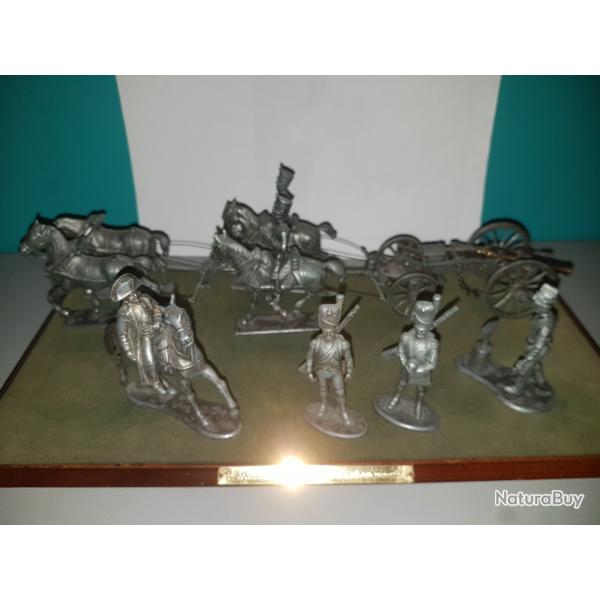 Lot figurines poque " Napolon " + revues