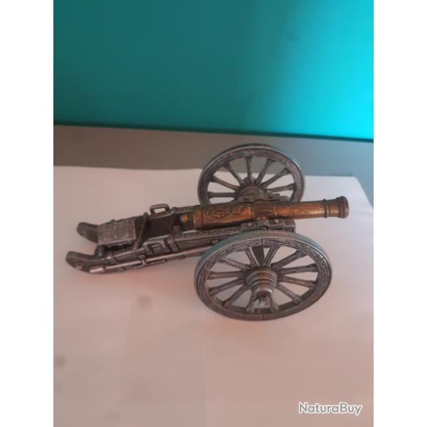 Un canon de Gribeauval ( 16,5 cm /  500 gr ) poque " Napolon Premier " + pices dtaches