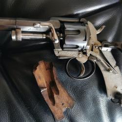 Superbe révolver Fagnus Maquaire en calibre 11mm73