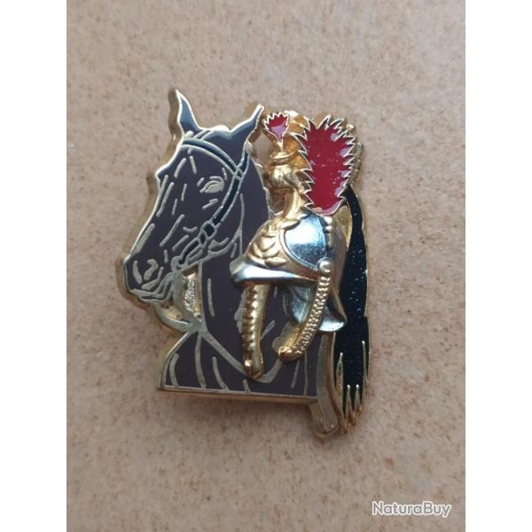 PINS GENDARMERIE GARDE REPUBLICAINE CHEVAL NOIR ET CASQUE