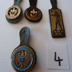 lot d'insignes militaire n°4
