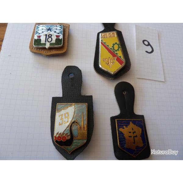 lot d'insignes militaire n9