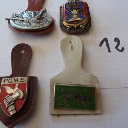 lot d'insignes militaire n°12