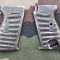 Paire de plaquettes en Tôle pour Pistolet P38 fin de guerre (1)