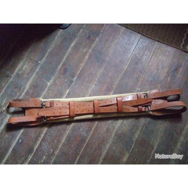 SANGLE POUR HARNACHEMENT SUISSE  ( neuve et d'poque .) Collection sellerie .Lot N 4..