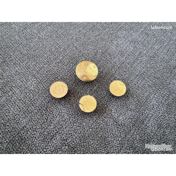 Boutons en or (3 petits et un grand) - or massif 18 carats