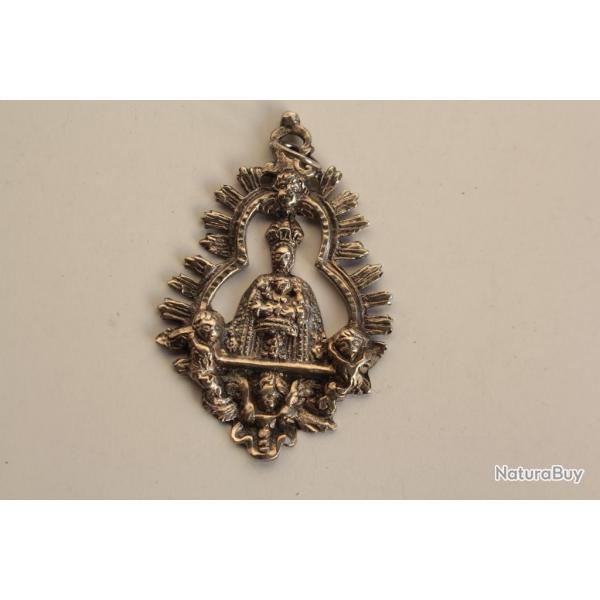 Pendentif argent Vierge  l'enfant Espagne XVIIIe sicle