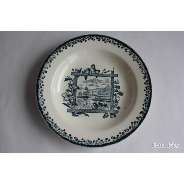 Assiette creuse terre de fer Salins Paysage Oiseaux XIXe sicle