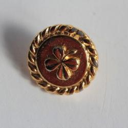 CHANEL Bouton métal doré vintage