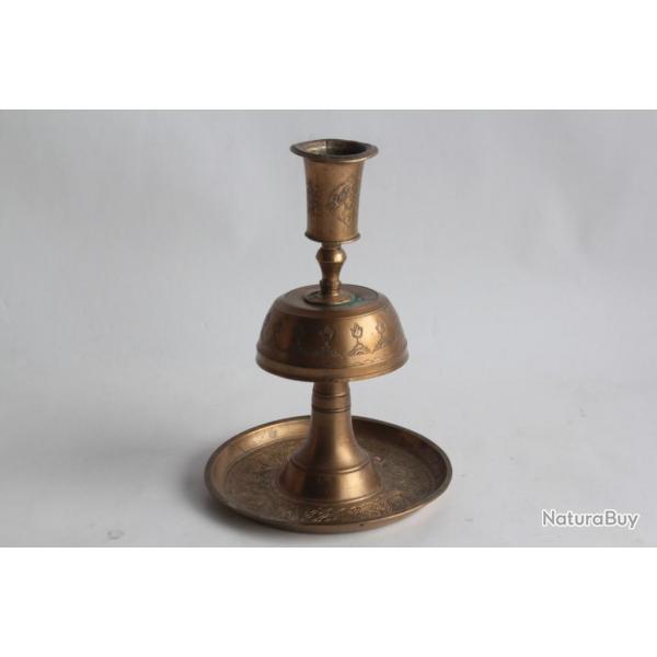 Bougeoir bronze grav Iran Qadjar Perse XIXe sicle
