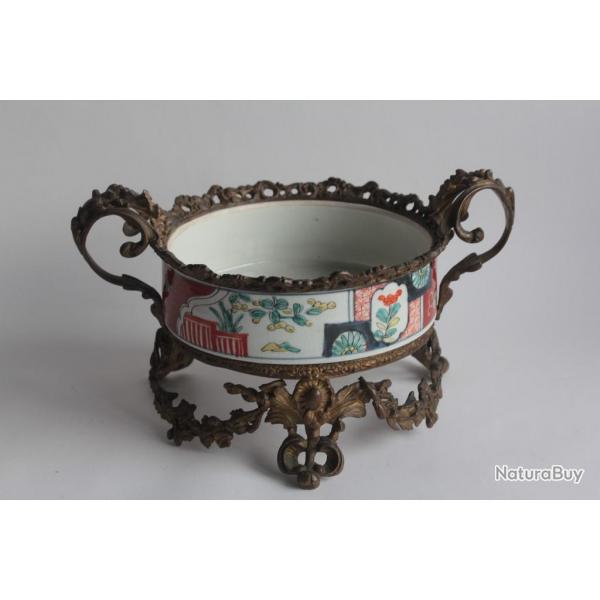 Coupe porcelaine Imari monture bronze Japon XIXe sicle