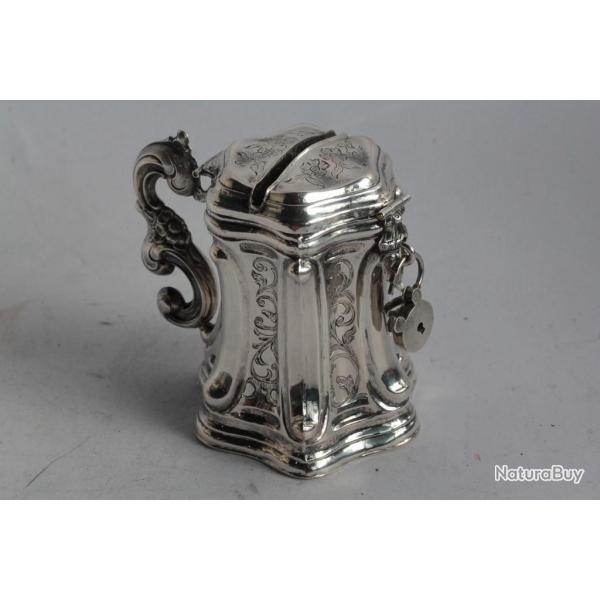 Bote de charit en argent Chope Charity box