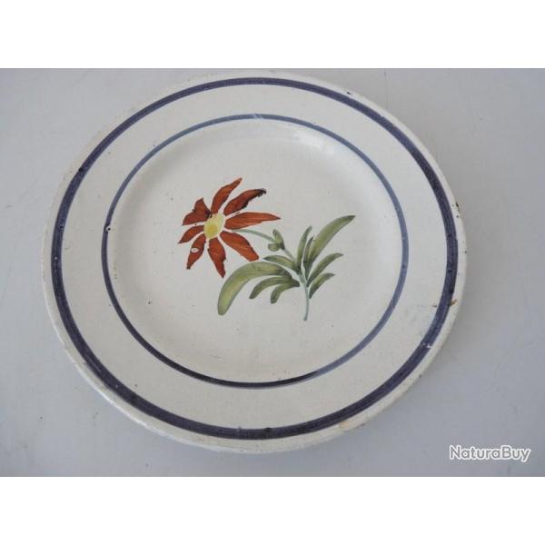 Ancienne assiette faence cramique