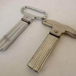 Deux Tire-bouchons Vin vigne