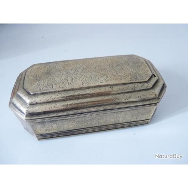 Boite Laiton Haute poque Antiquits