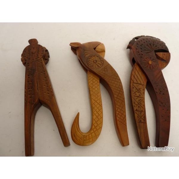 Trois Casse noix Art populaire cuisine
