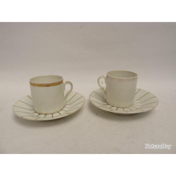 Paire de tasses porcelaine Vieux Paris