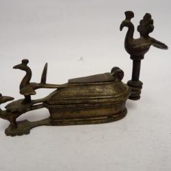 Boîte à fards bronze Paons Inde XIXe siècle