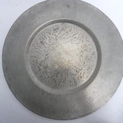 Plat présentoir pour assiette en étain HERMES  Art de la table