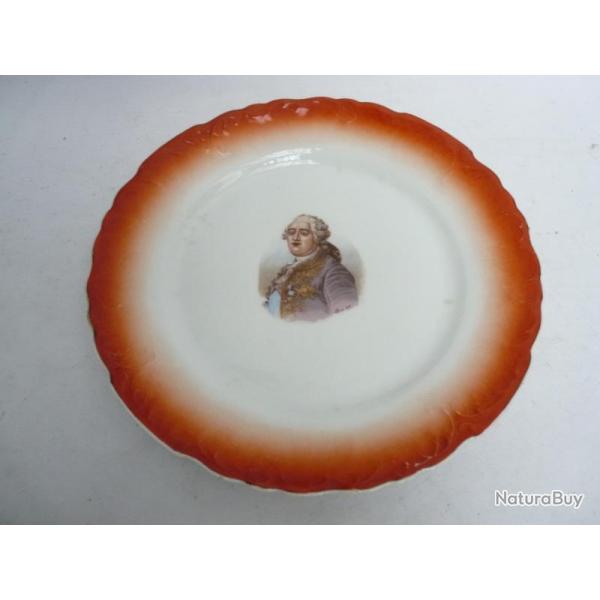 Assiette porcelaine Roi Louis XVI