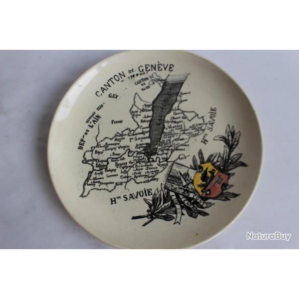 Assiette faence Carte de Carouge Genve/Haute Savoie Clment COPPIER