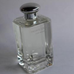 Flacon d'eau de toilette Private edition for women Firmenich