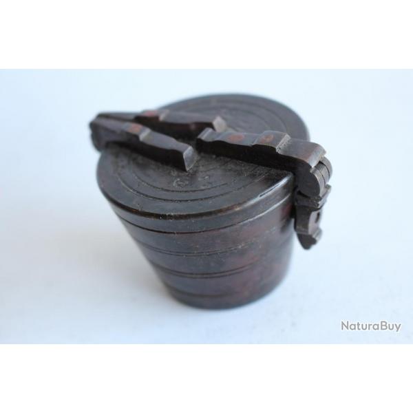 Pile de poids  godets