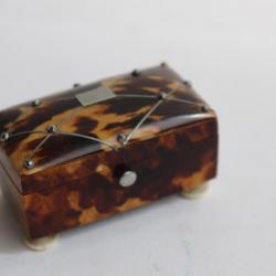 Petite boite à aiguilles Anglaise 1800/30 couture