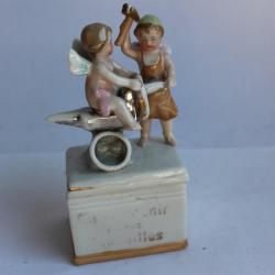 Boite porcelaine pour alliances mariage